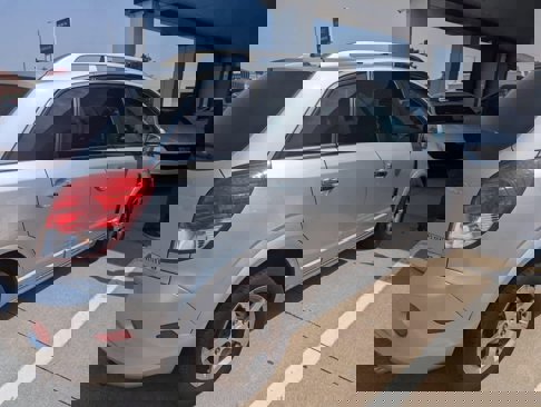 Used 2012 Chevrolet Captiva Sport LT w/ Convenience Package image 3