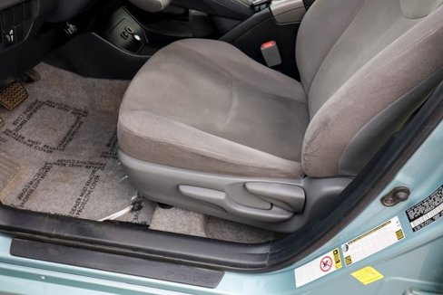 Used 2015 Toyota Prius Three image 32