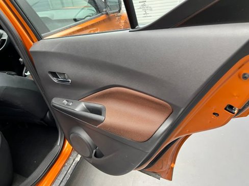 Used 2020 Nissan Kicks SR image 45