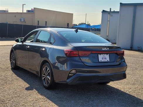 Used 2024 Kia Forte LXS image 4