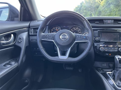 Used 2019 Nissan Rogue SL w/ Premium Package image 23