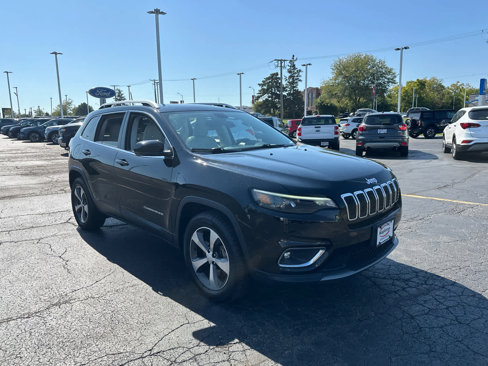 Used 2019 Jeep Cherokee Limited image 10