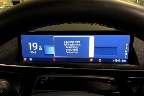 Used 2021 Ford Mustang Mach-E Premium image 24