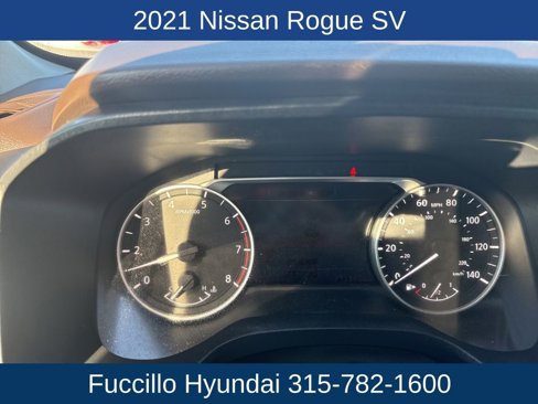 Used 2021 Nissan Rogue SV image 14
