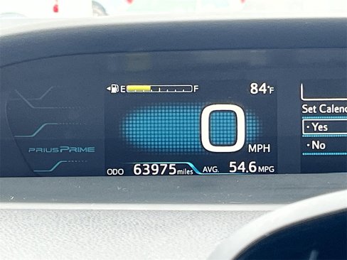 Used 2017 Toyota Prius Prime Premium image 12