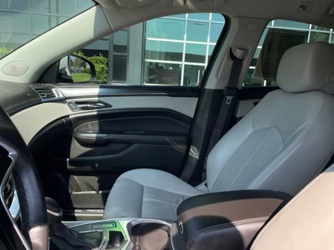 Used 2014 Cadillac SRX FWD image 10