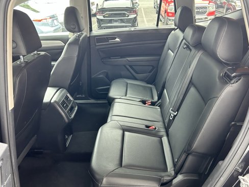 Used 2018 Volkswagen Atlas SE image 5