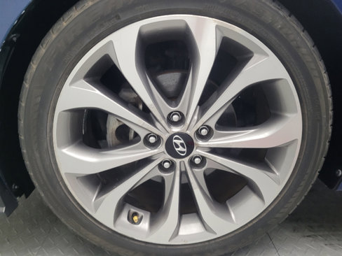 Used 2017 Hyundai Elantra SE image 31