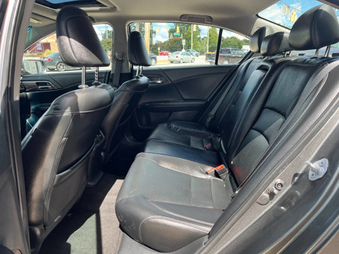 Used 2017 Honda Accord EX-L image 12