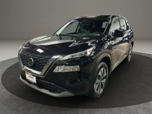 Used 2021 Nissan Rogue SV image 1