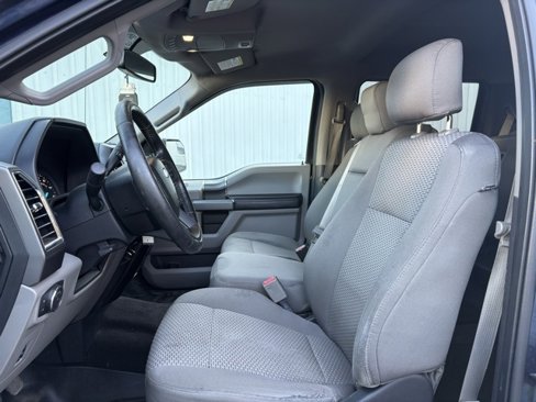 Used 2016 Ford F150 XLT w/ Equipment Group 302A Luxury image 10