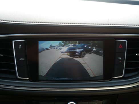 Used 2019 Buick Enclave Essence image 27