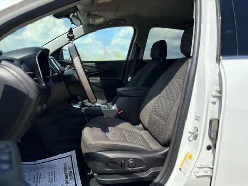 Used 2019 Chevrolet Equinox LT image 9