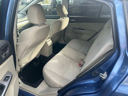 Used 2015 Subaru Crosstrek 2.0i Premium image 12