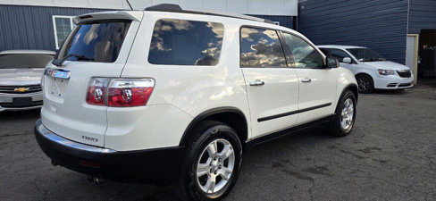 Used 2010 GMC Acadia SL image 3