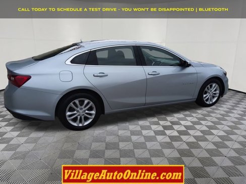 Used 2018 Chevrolet Malibu LT image 4