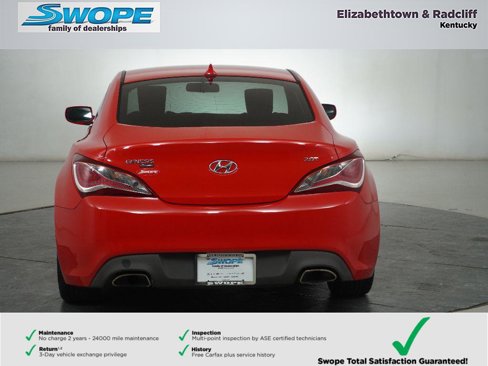 Used 2013 Hyundai Genesis 2.0T image 4