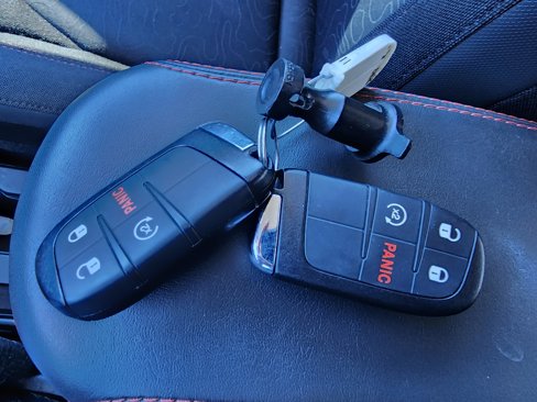 Used 2023 Jeep Renegade Trailhawk image 25