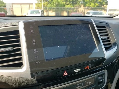 Used 2017 Honda Pilot Elite image 21