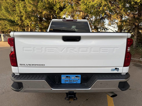 Used 2024 Chevrolet Silverado 2500 W/T w/ WT Convenience Package image 5