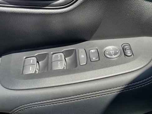 Used 2023 Honda HR-V EX-L image 30