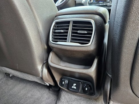 Used 2019 Hyundai Santa Fe FWD image 21
