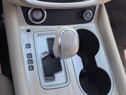 Used 2017 Nissan Murano SV image 25