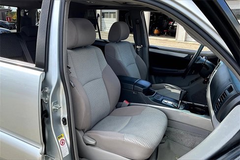 Used 2007 Toyota 4Runner SR5 image 7