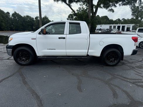Used 2013 Toyota Tundra 4x4 Double Cab w/ Tow Pkg image 2