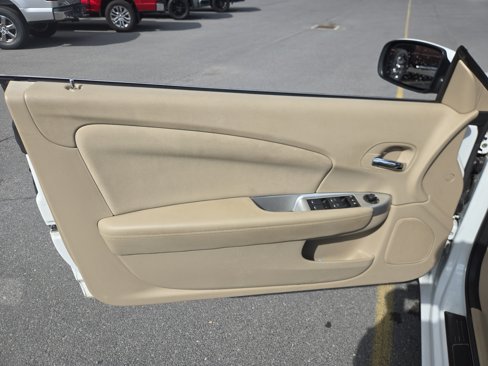 Used 2013 Chrysler 200 Touring w/ Cold Weather Group image 15
