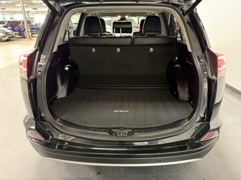 Used 2017 Toyota RAV4 Limited image 20