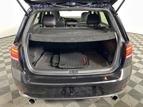 Used 2019 Volkswagen GTI SE w/ SE Experience Package image 20