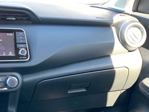 Used 2024 Nissan Kicks S image 33
