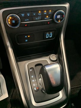 Used 2022 Ford EcoSport SE w/ SE Convenience Package image 22