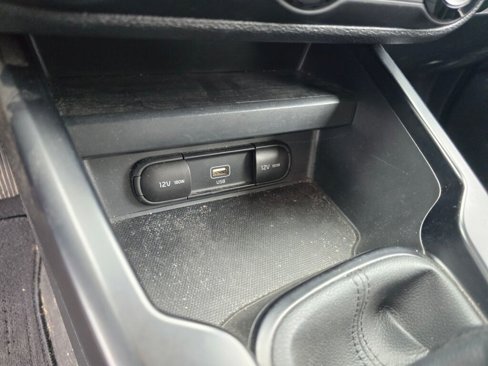 Used 2020 Kia Soul LX image 26