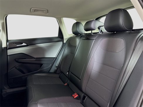 Used 2022 Volkswagen Taos SE image 23
