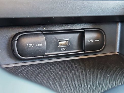 Used 2022 Kia Soul LX w/ Technology Package image 28