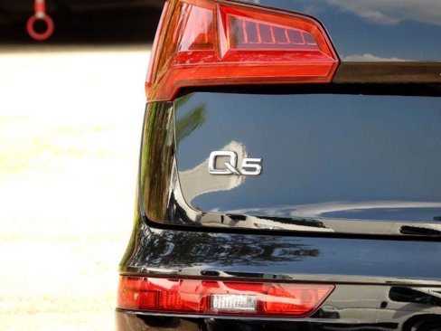 Used 2018 Audi Q5 2.0T Premium Plus image 8