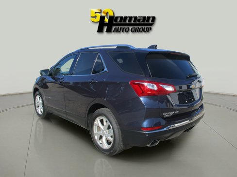 Used 2018 Chevrolet Equinox LT w/ Sun & Infotainment Package image 3