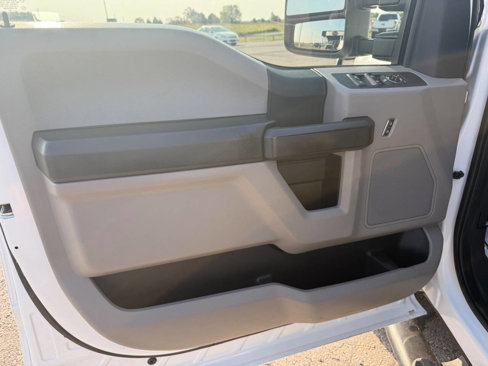 Used 2019 Ford F250 XL w/ Power Equipment Group image 17
