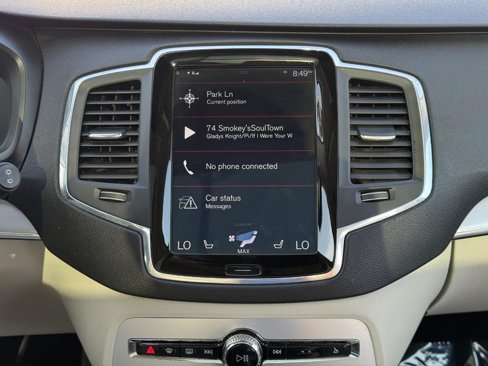 Used 2018 Volvo XC90 T5 Momentum image 16