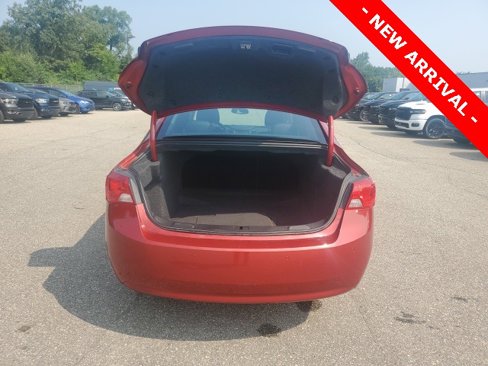 Used 2014 Chevrolet Impala LT w/ Convenience Package image 13