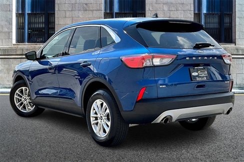 Certified 2022 Ford Escape SE w/ Cold Weather Package image 10