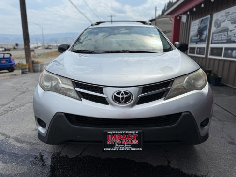 Used 2014 Toyota RAV4 LE image 10