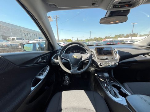 Used 2024 Chevrolet Malibu LT image 39