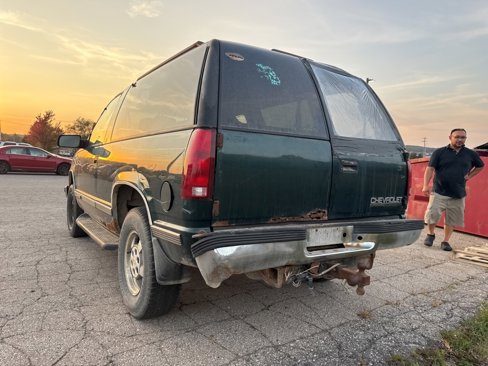 Used 1998 Chevrolet Tahoe 4WD 2-Door w/ Preferred Equipment Group 2 image 23