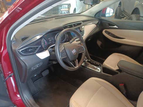 Used 2021 Buick Encore GX Select image 11