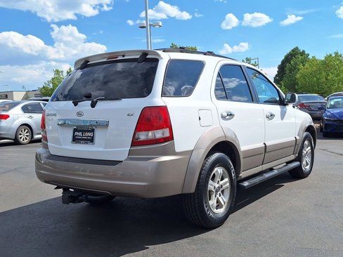 Used 2004 Kia Sorento 4WD image 3