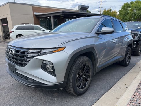 Used 2024 Hyundai Tucson Blue image 2