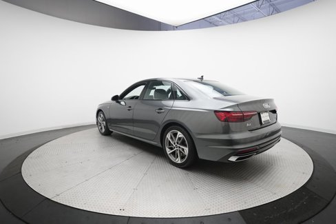 Used 2025 Audi A4 2.0T Premium image 12